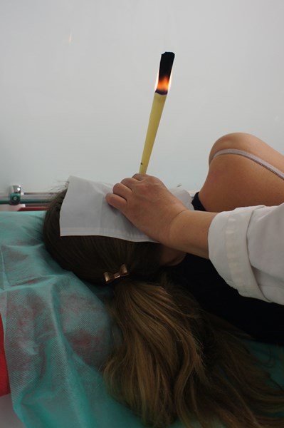 Koncha Świecowanie uszu